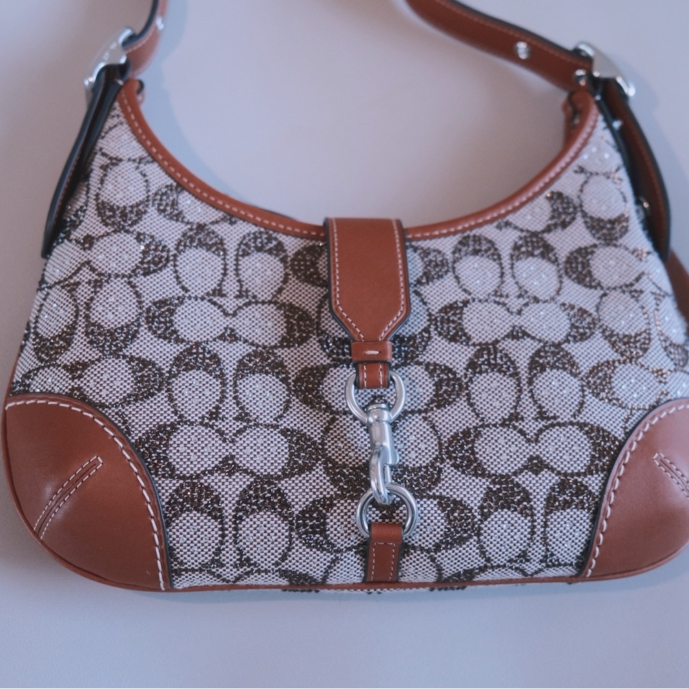 Hamptons Hobo Bag In Crystal Signature Jacquard